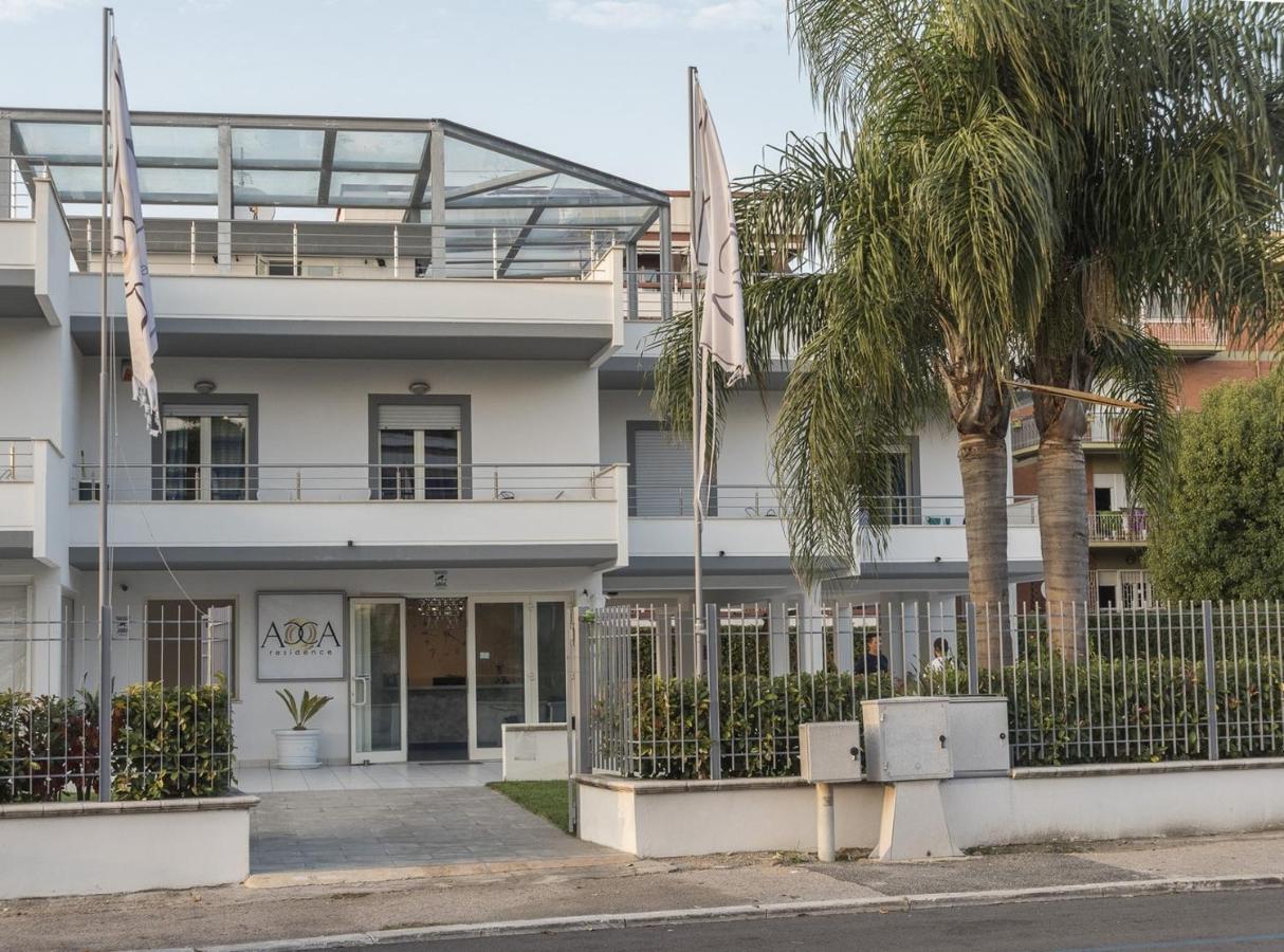 Acca Residence Terracina Eksteriør billede