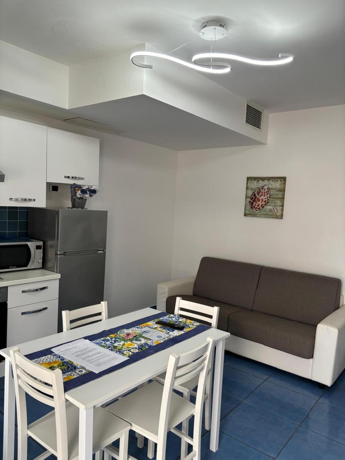 Acca Residence Terracina Eksteriør billede